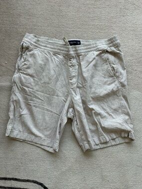 Abercrombie & Fitch Light Beige Drawstring Linen-Blend Shorts
